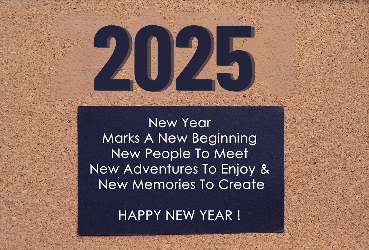 New Year Marks A New Beginning New People To Meet New Adventures To Enjoy New Memo ^ New year quote for 2024 on black notepad with wooden background